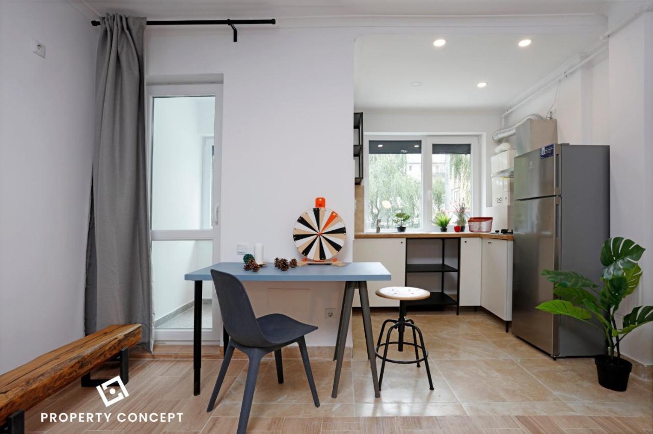 Roşu Avangarde Concept Studio מראה חיצוני תמונה